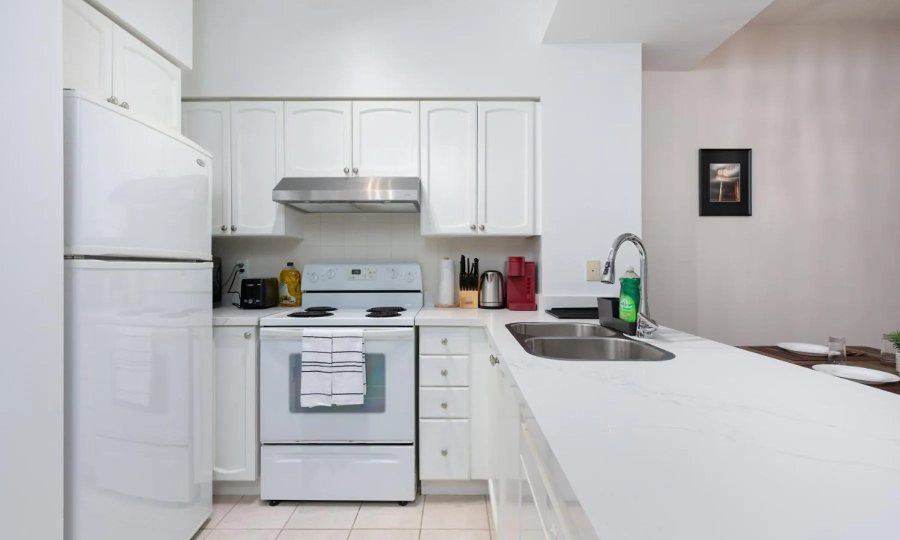 טורונטו Fort York Apartments